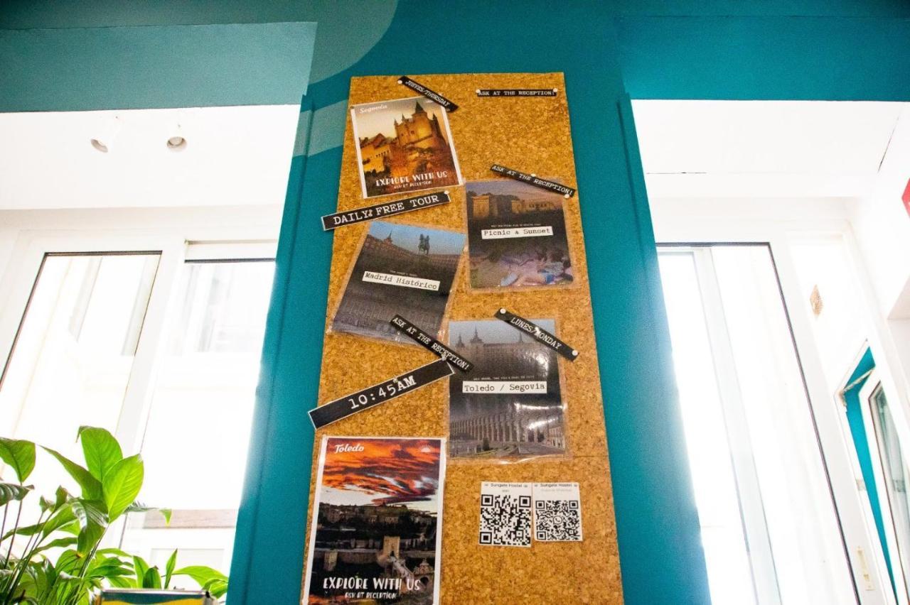 Sungate ONE Hostel Madrid Bagian luar foto